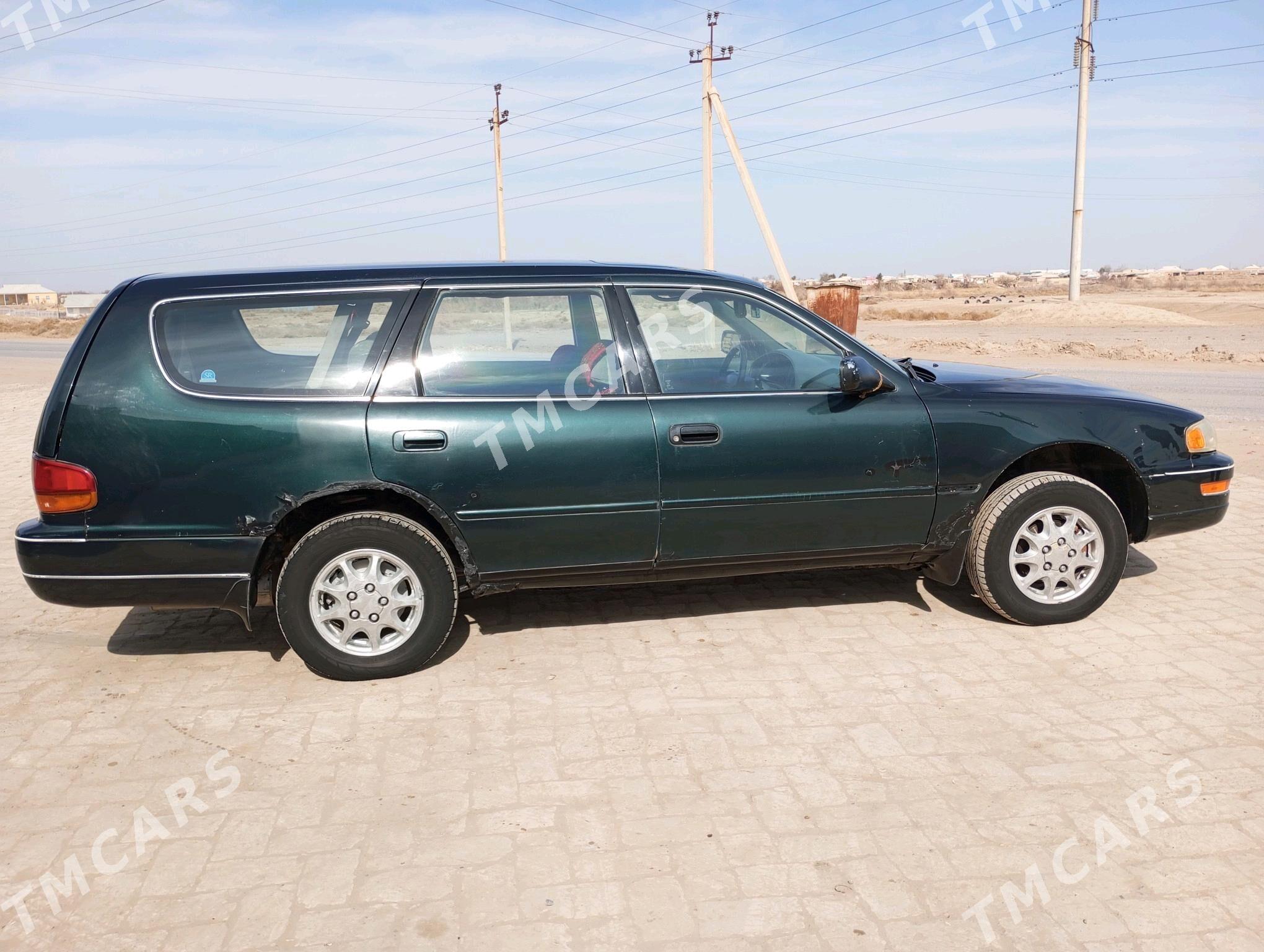 Toyota Camry 1992 - 55 000 TMT - Ёлётен - img 3