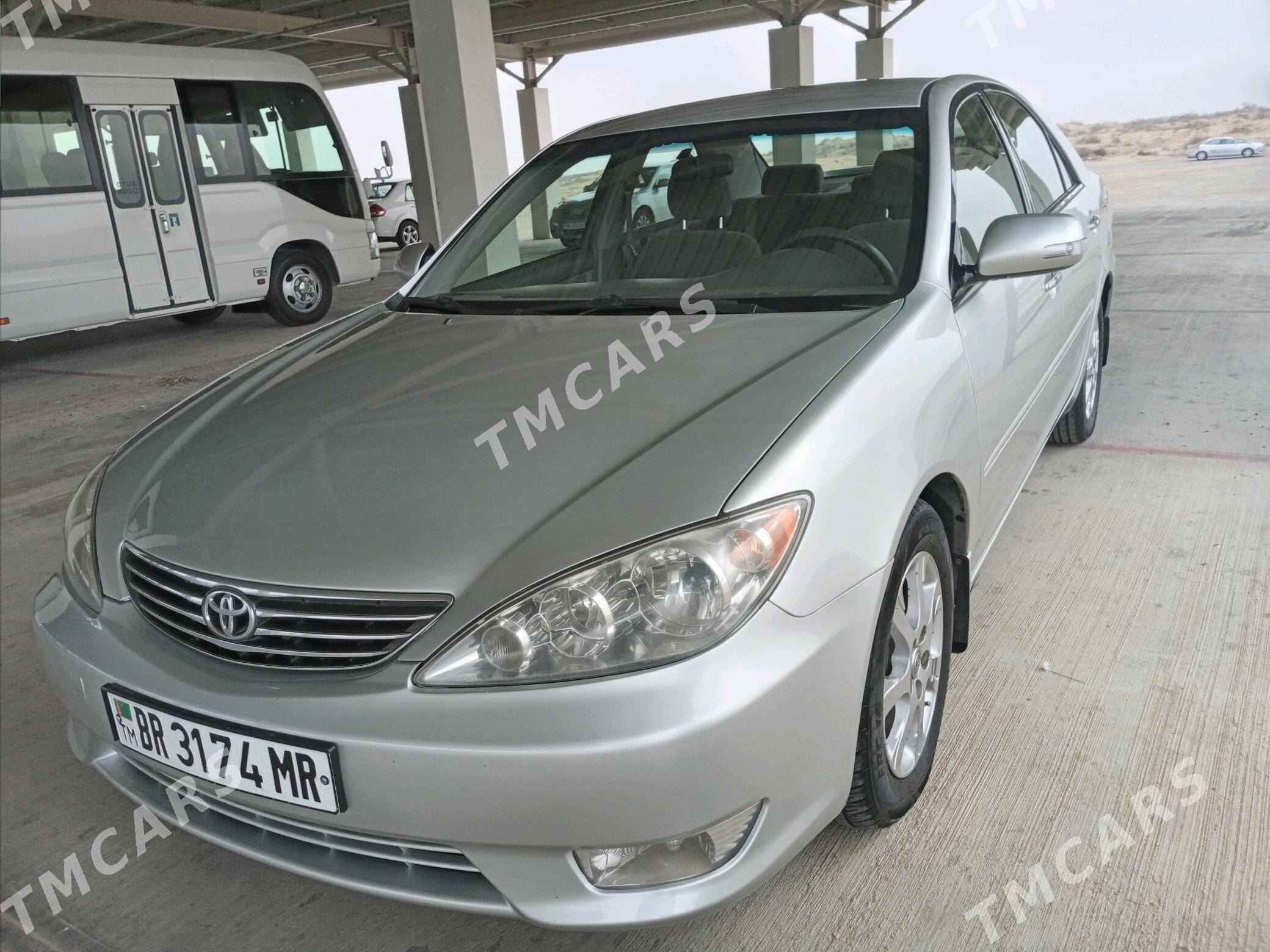 Toyota Camry 2005 - 190 000 TMT - Büzmeýin - img 2