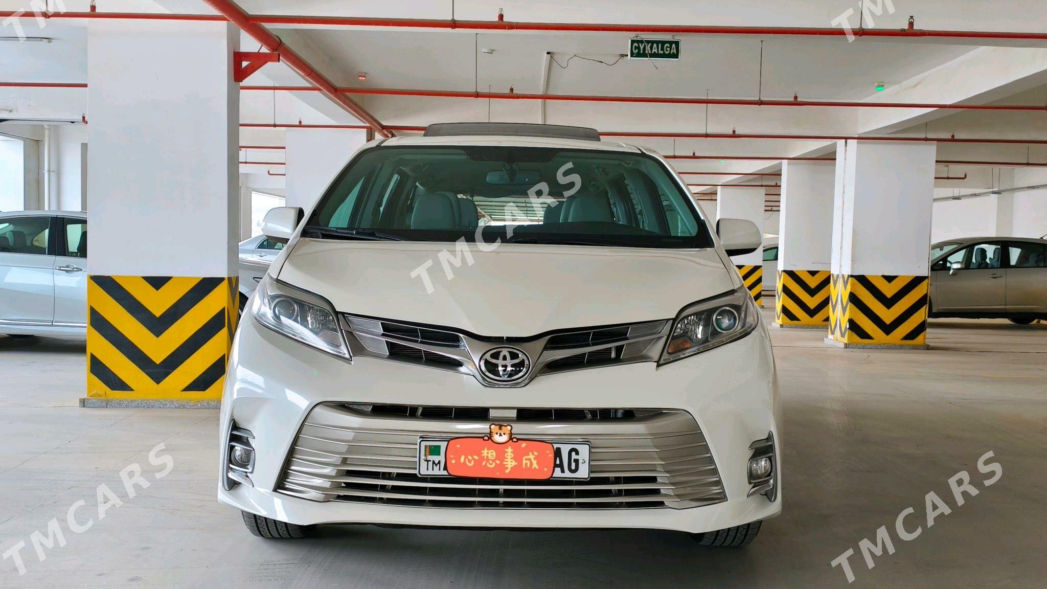 Toyota Sienna 2018 - 400 000 TMT - Aşgabat - img 5