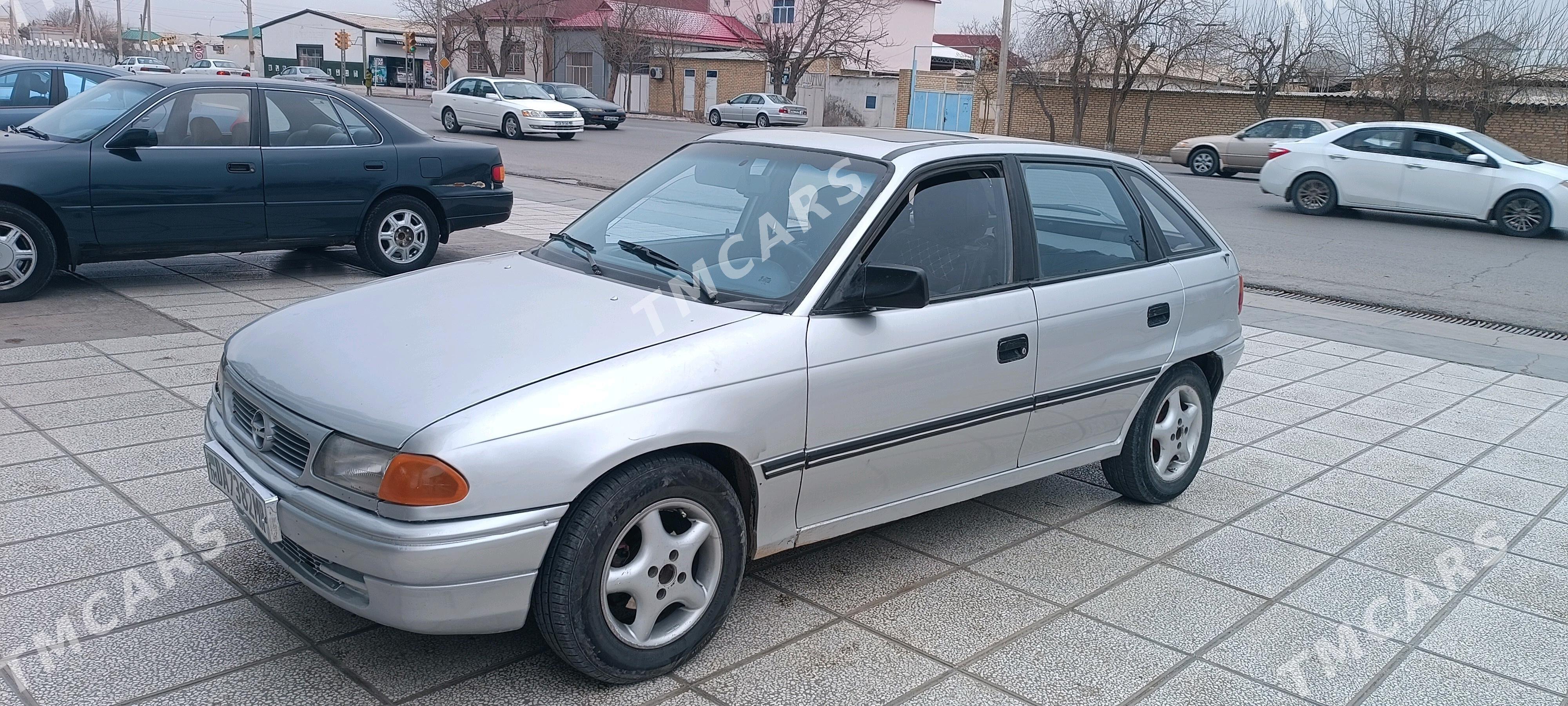 Opel Astra 1992 - 23 000 TMT - Мары - img 4