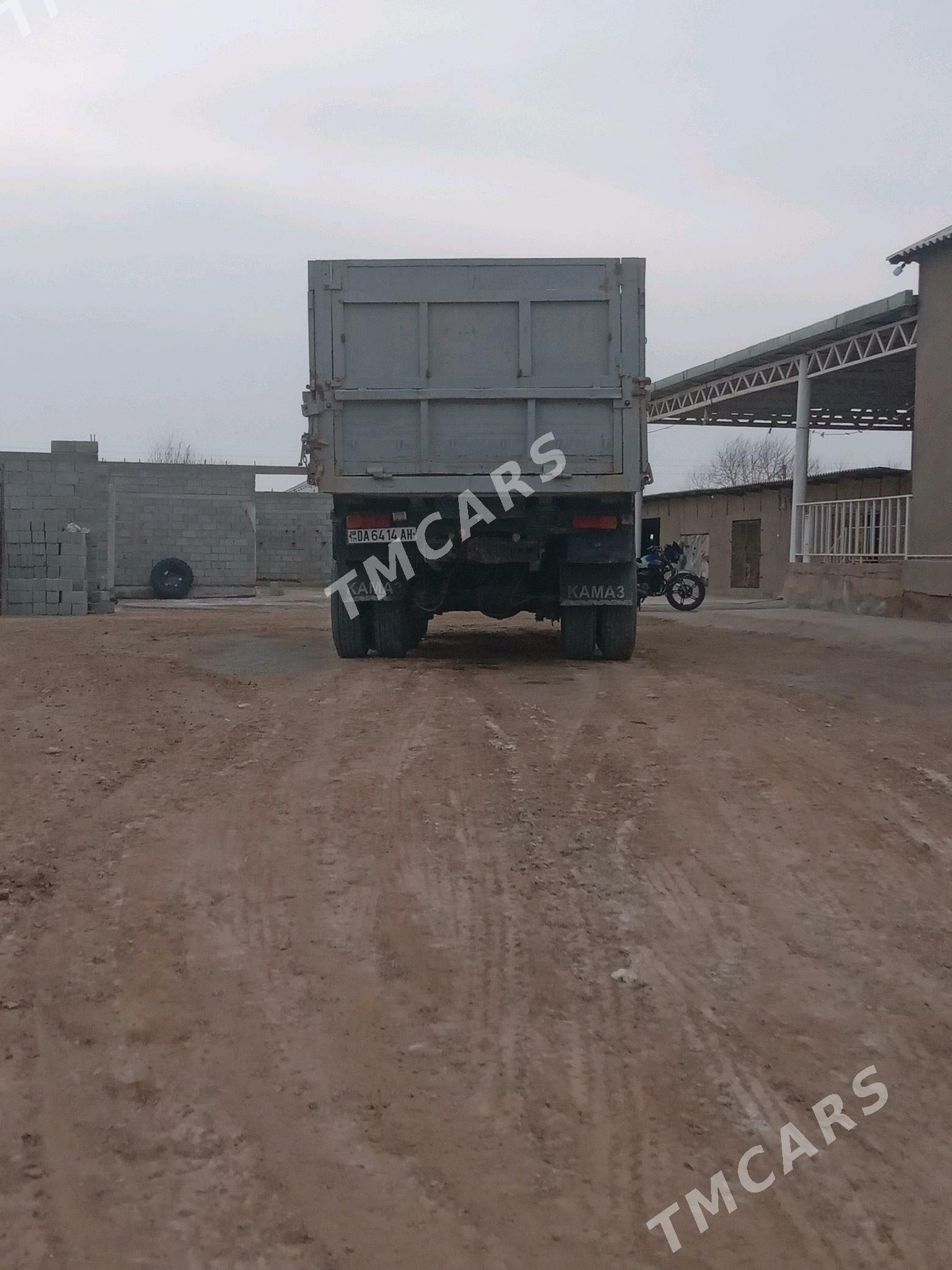 Kamaz 5511 1989 - 155 000 TMT - Tejen - img 3