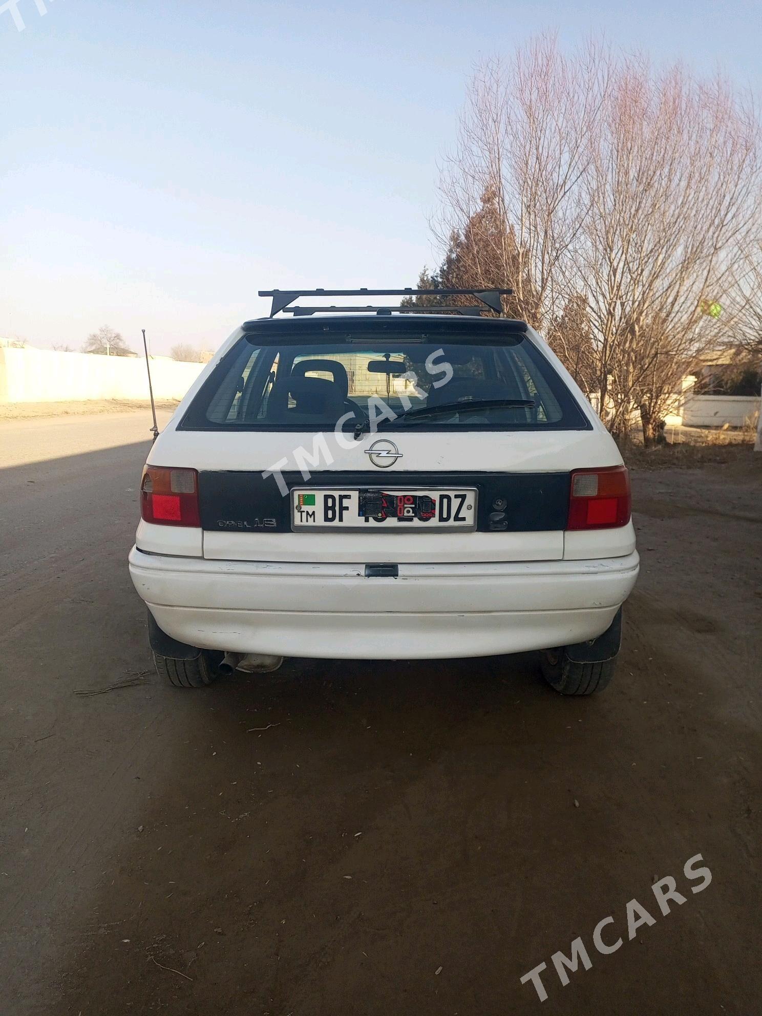 Opel Astra 1992 - 28 000 TMT - Şabat etr. - img 3