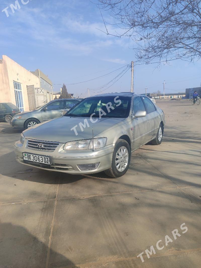 Toyota Camry 2001 - 160 000 TMT - Gubadag - img 3