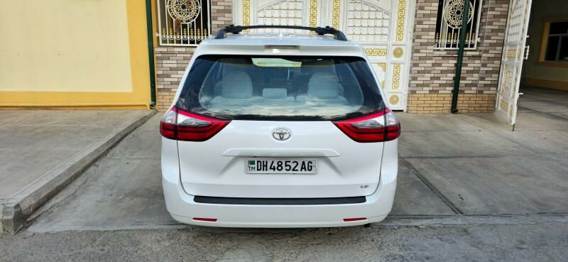 Toyota Sienna 2020 - 400 000 TMT - Aşgabat - img 5