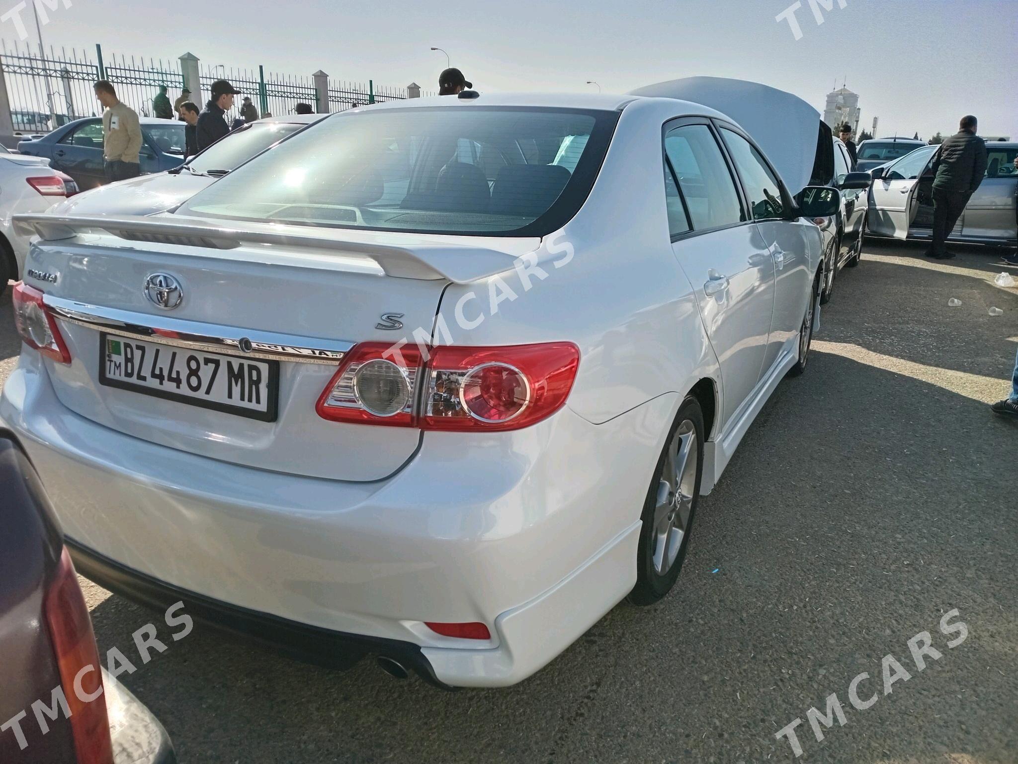 Toyota Corolla 2012 - 150 000 TMT - Мары - img 4