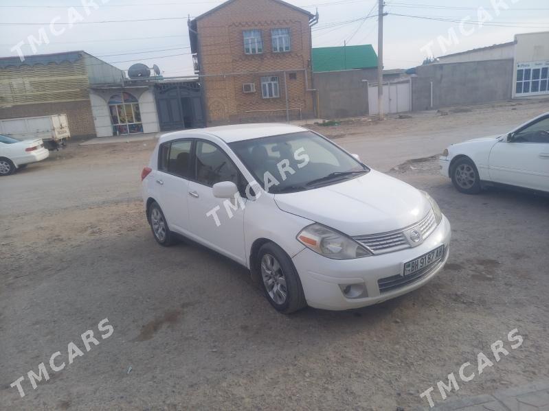 Nissan Versa 2010 - 95 000 TMT - Теджен - img 2