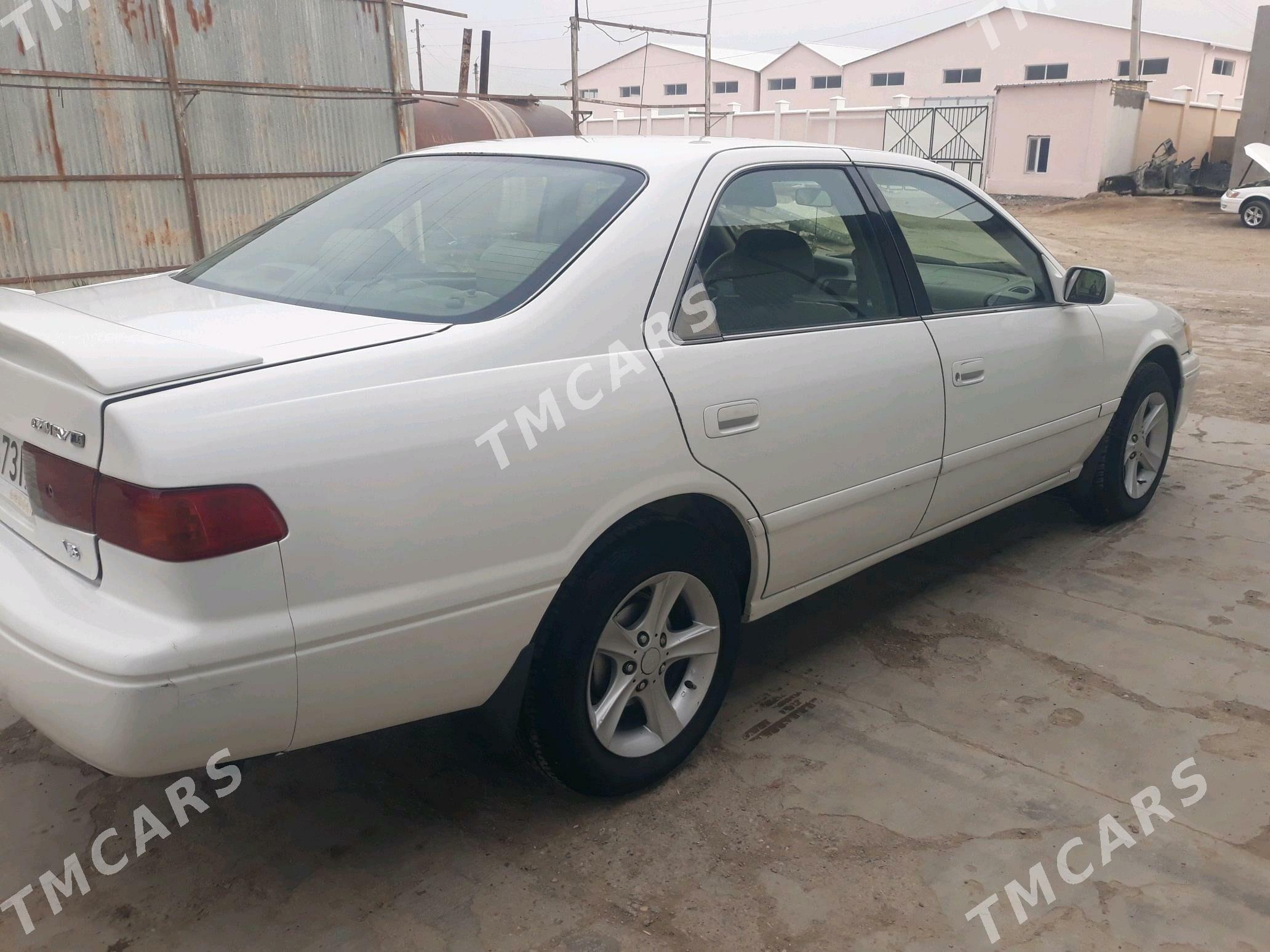 Toyota Camry 2001 - 110 000 TMT - Мары - img 5