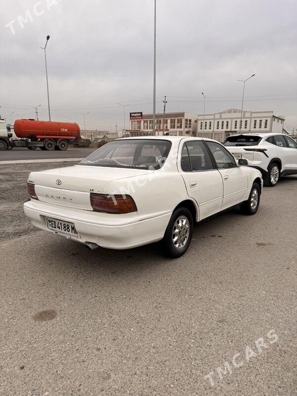 Toyota Camry 1992 - 45 000 TMT - Мары - img 5