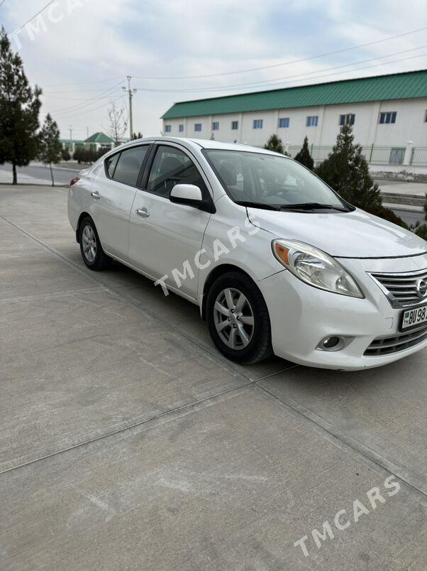 Nissan Versa 2012 - 96 000 TMT - Ашхабад - img 5