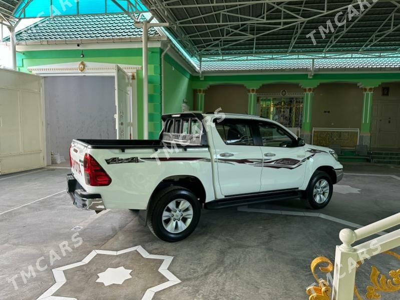 Toyota Hilux 2020 - 500 000 TMT - Балканабат - img 10