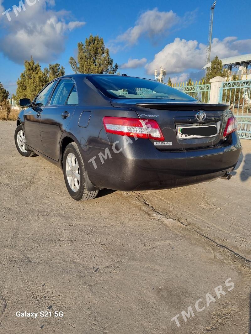 Toyota Camry 2010 - 165 000 TMT - Сакар - img 8