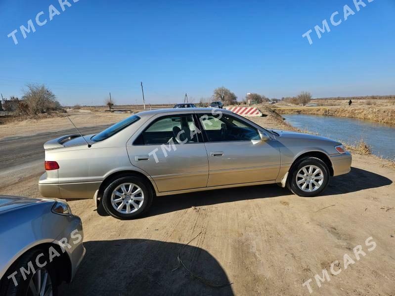 Toyota Camry 2000 - 135 000 TMT - Köneürgenç - img 7