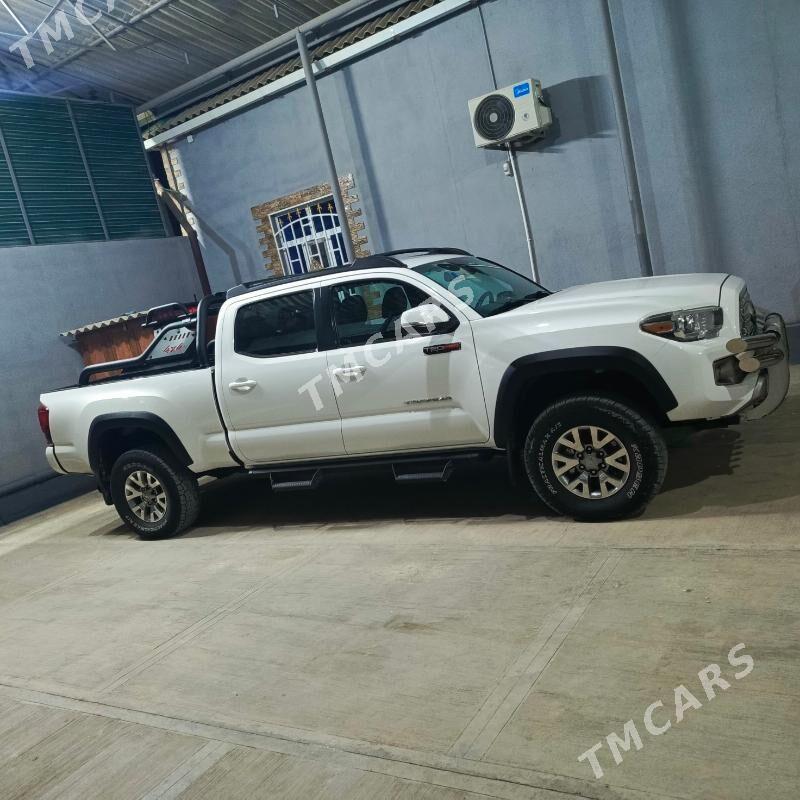 Toyota Tacoma 2019 - 410 000 TMT - Мары - img 7