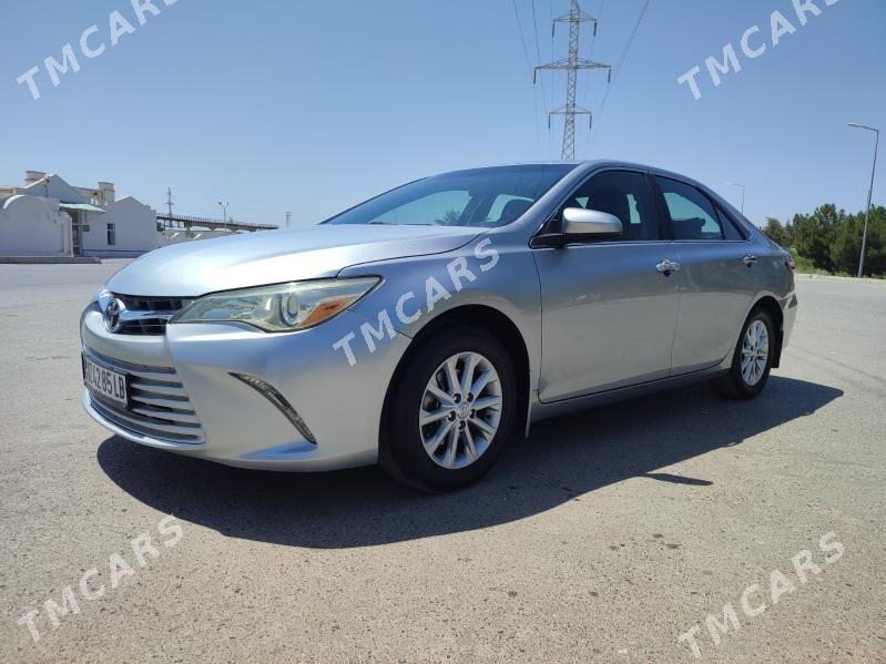 Toyota Camry 2017 - 250 000 TMT - Чарджоу - img 4