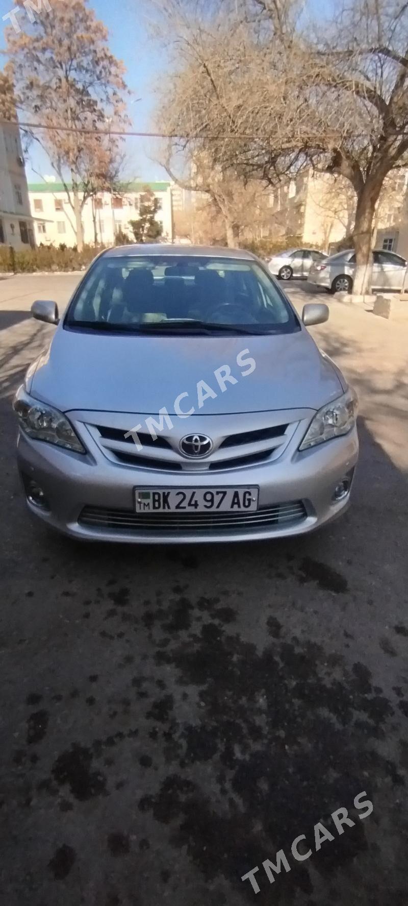 Toyota Corolla 2011 - 170 000 TMT - Ашхабад - img 4