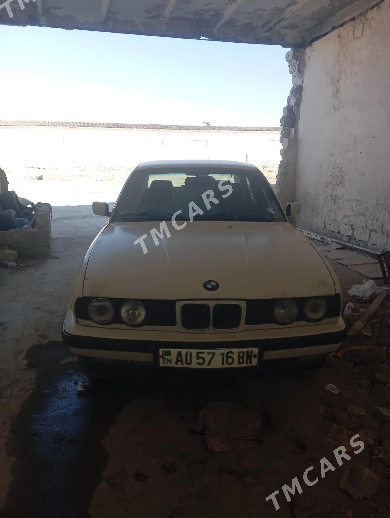 BMW 525 1989 - 25 000 TMT - Карабогаз - img 5