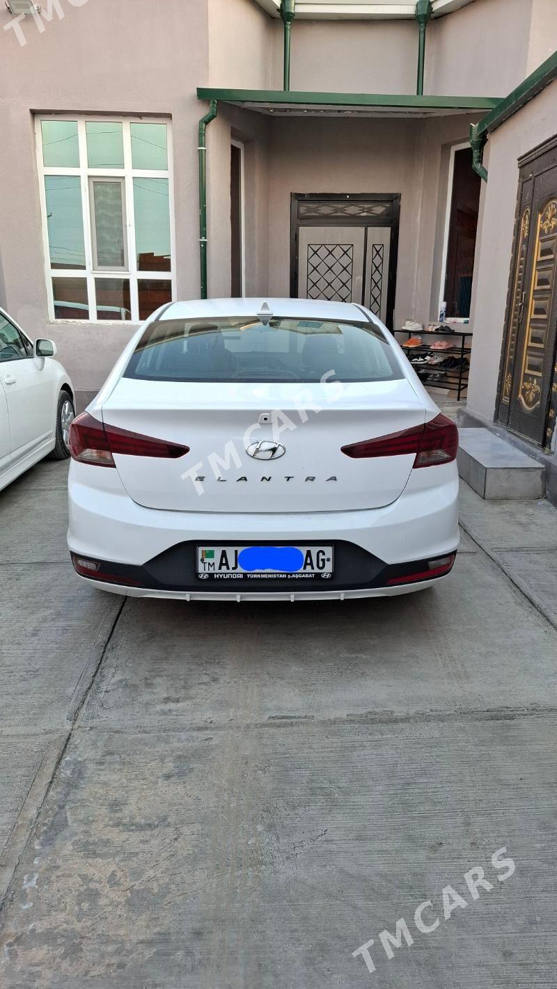 Hyundai Elantra 2019 - 190 000 TMT - Ашхабад - img 2