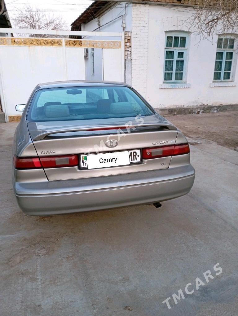 Toyota Camry 1998 - 116 000 TMT - Байрамали - img 7