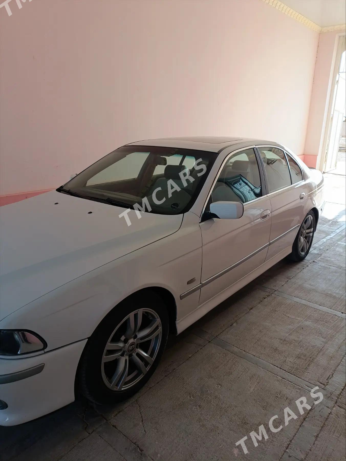 BMW E39 2001 - 100 000 TMT - Туркменбаши - img 2