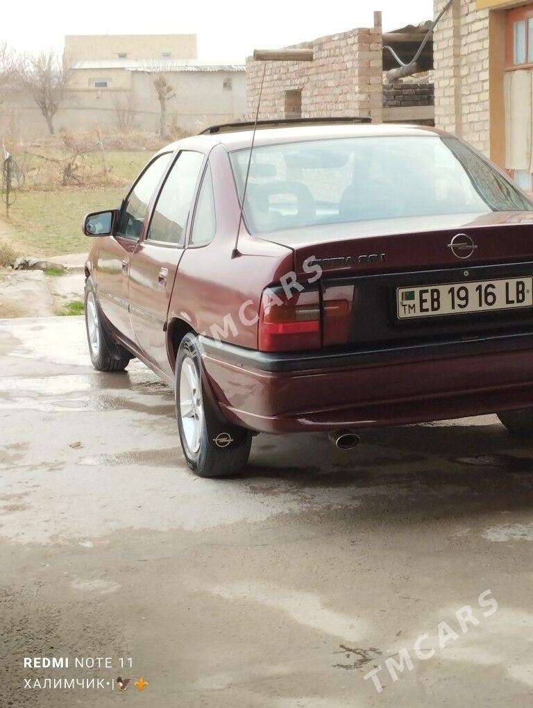 Opel Vectra 1994 - 33 000 TMT - Çärjew - img 2