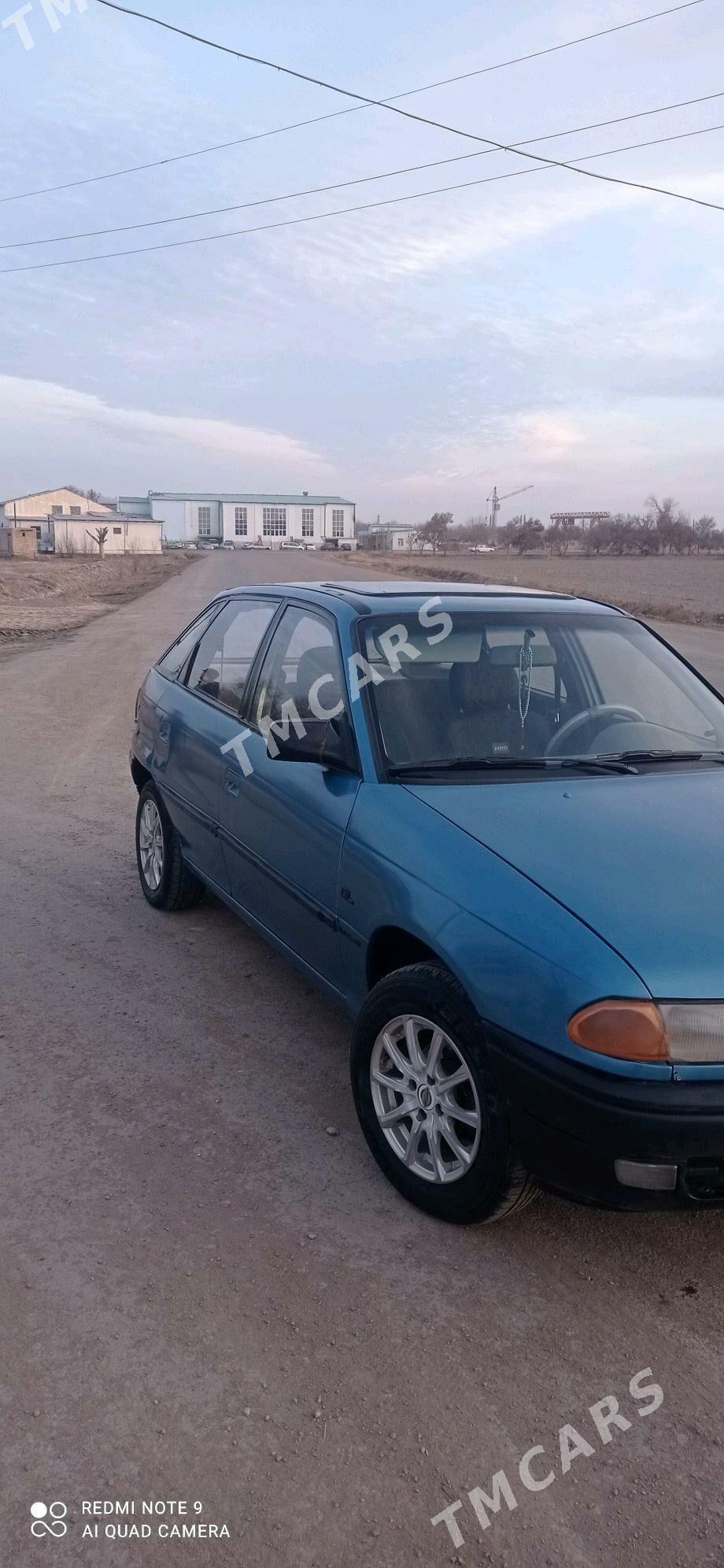 Opel Astra 1992 - 32 000 TMT - Шабатский этрап - img 2