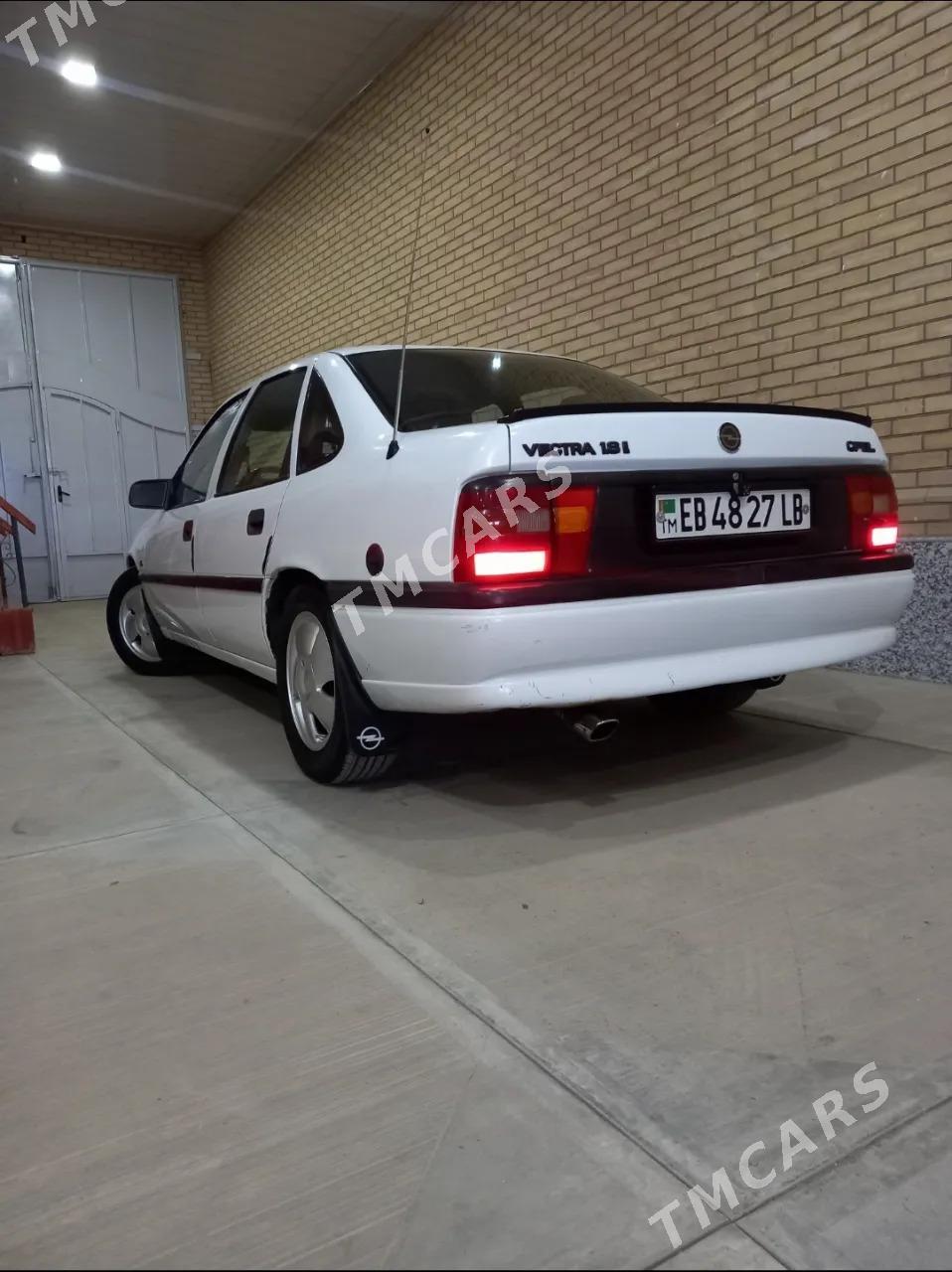 Opel Vectra 1994 - 50 000 TMT - Чарджоу - img 2