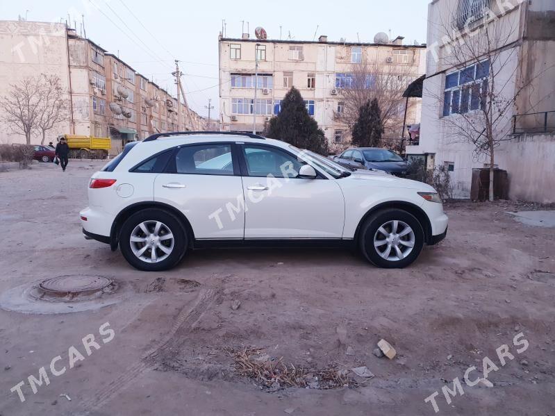 Infiniti FX35 2004 - 125 000 TMT - Дашогуз - img 3