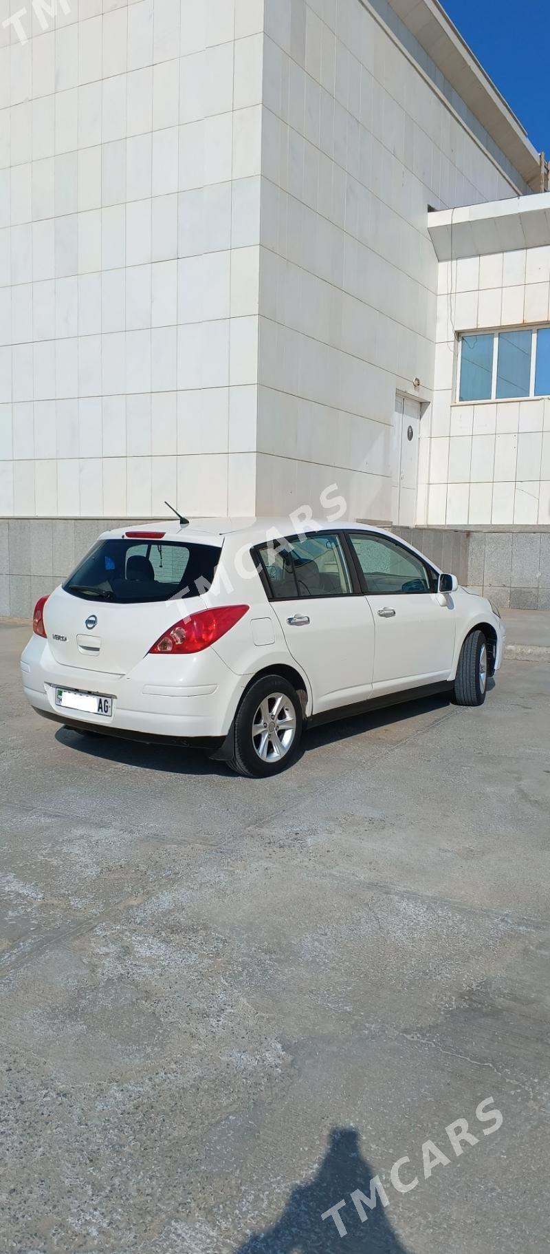 Nissan Versa 2010 - 117 000 TMT - 30 mkr - img 2