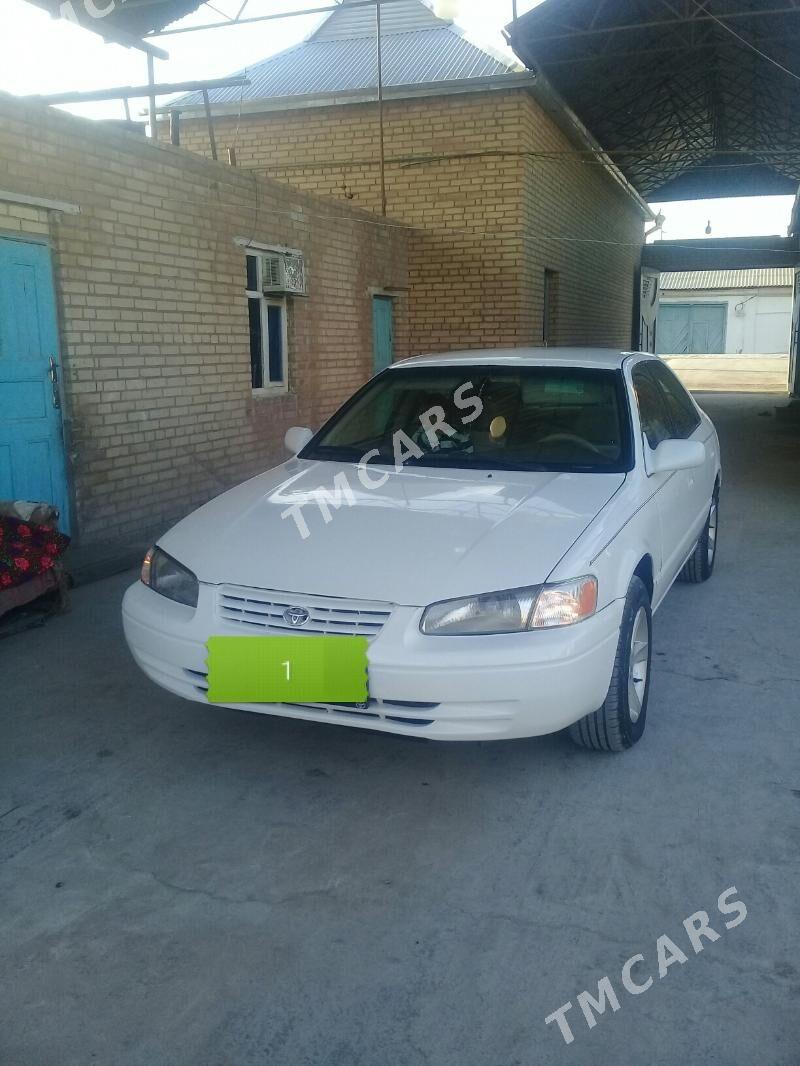 Toyota Camry 1999 - 106 000 TMT - Дарганата - img 2