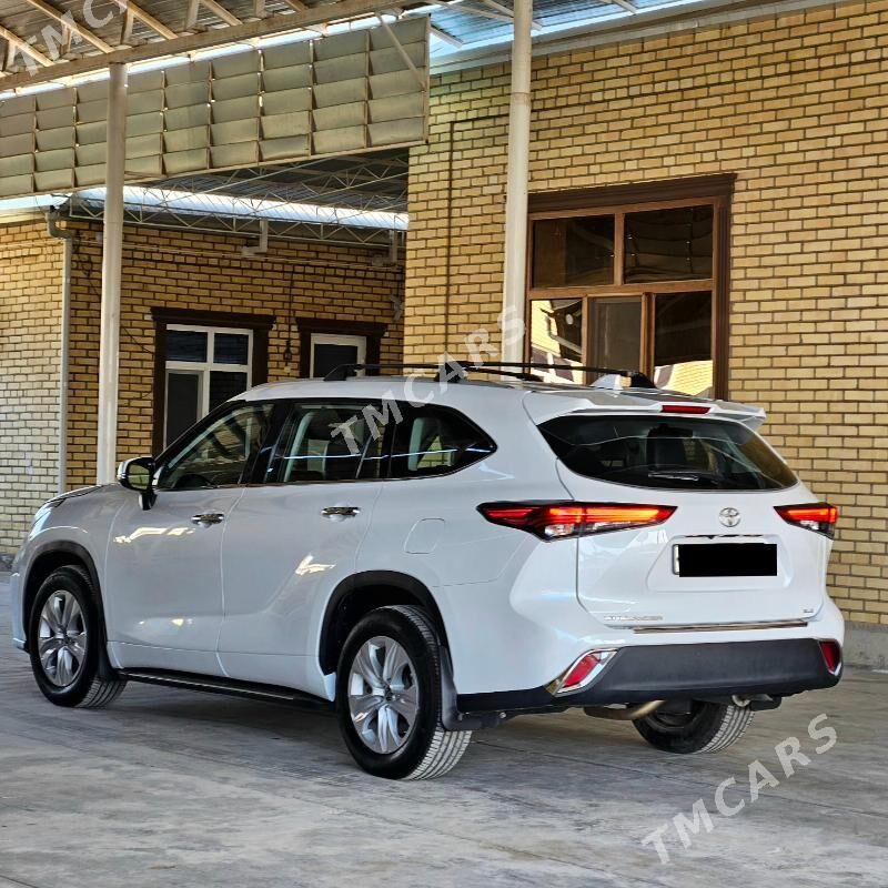 Toyota Highlander 2021 - 500 000 TMT - Мары - img 2