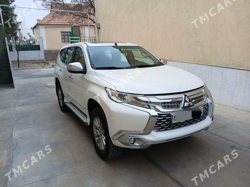 Mitsubishi Montero 2019 - 340 000 TMT - Aşgabat - img 2