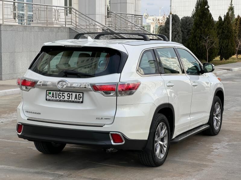 Toyota Highlander 2016 - 440 000 TMT - Ашхабад - img 6