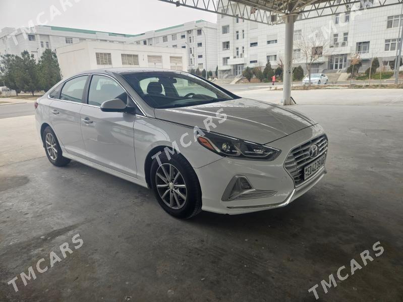 Hyundai Sonata 2018 - 195 000 TMT - Гуртли - img 2