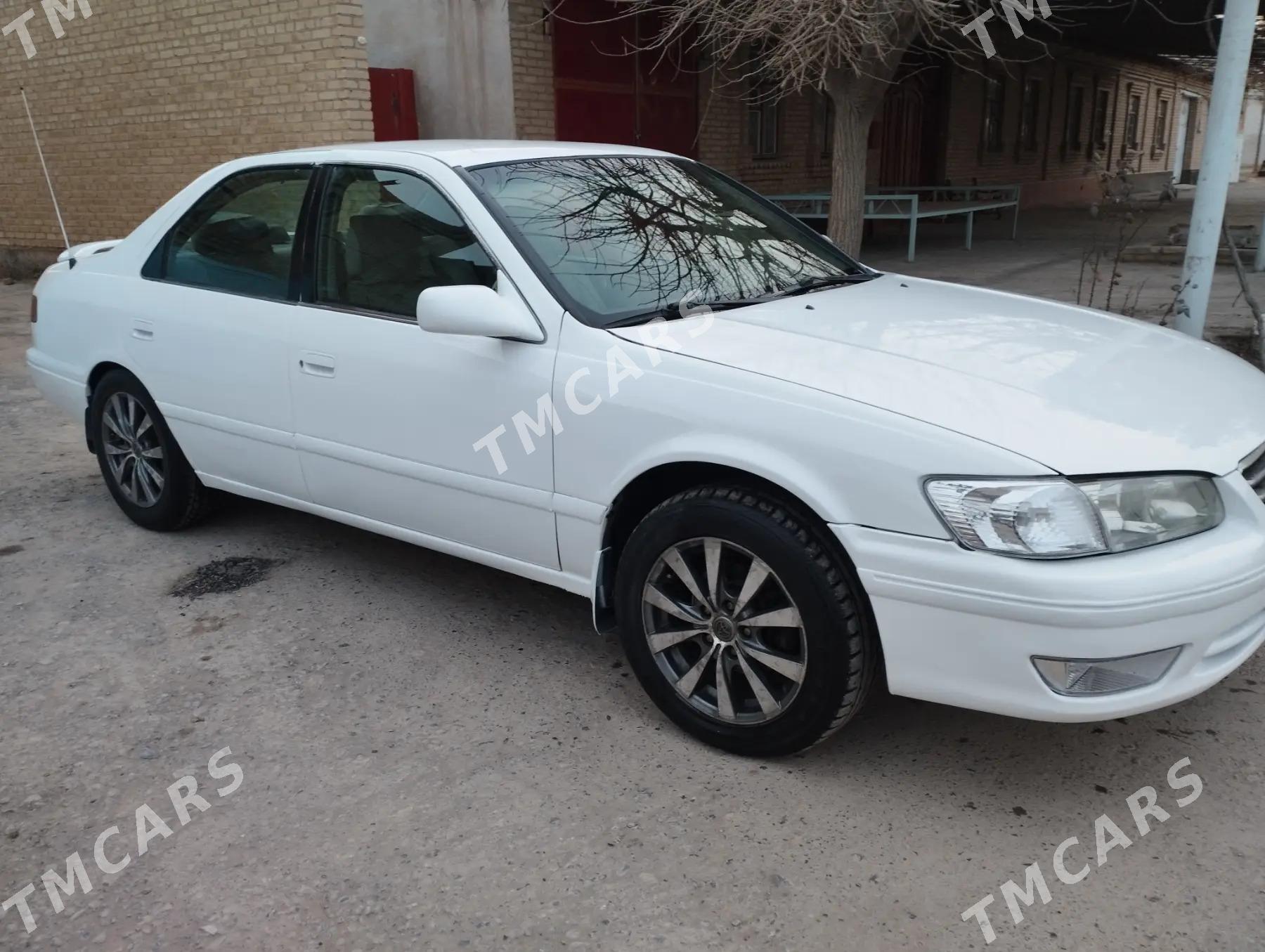 Toyota Camry 1998 - 115 000 TMT - Türkmenabat - img 2