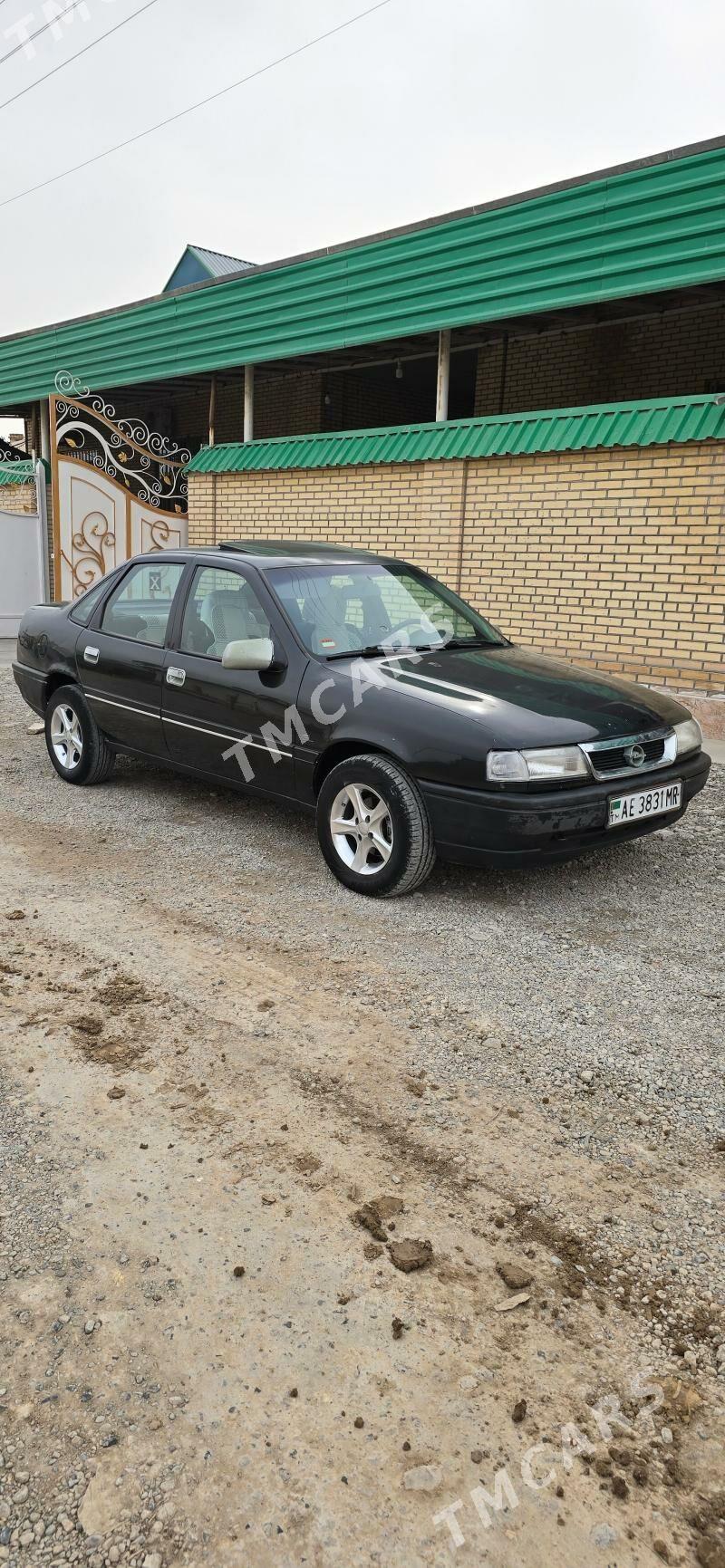 Opel Vectra 1992 - 25 000 TMT - Mary - img 5