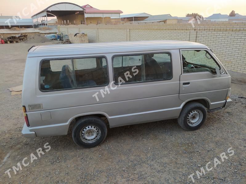 Toyota Hiace 1989 - 44 000 TMT - Wekilbazar - img 2