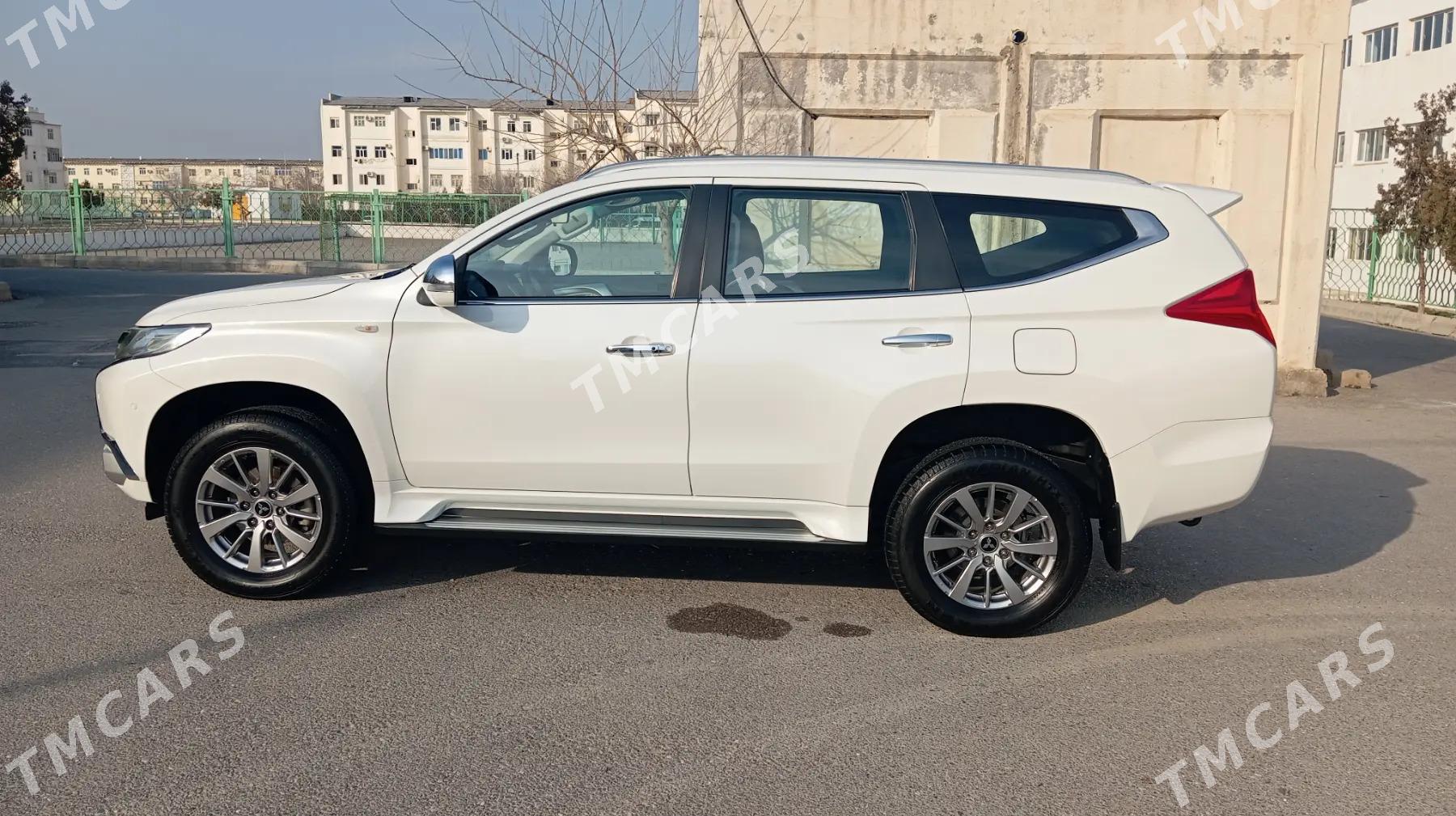 Mitsubishi Montero Sport 2019 - 370 000 TMT - Aşgabat - img 8