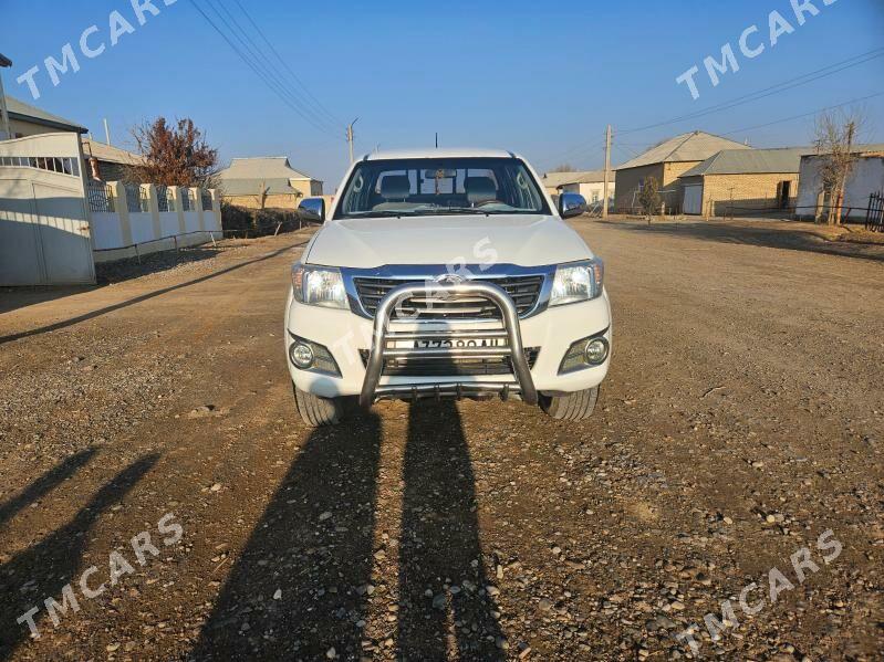 Toyota Hilux 2013 - 320 000 TMT - Sarahs - img 8