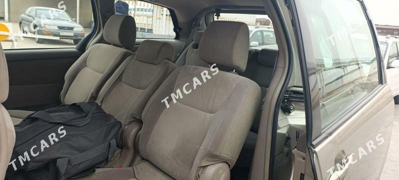 Toyota Sienna 2009 - 250 000 TMT - Гурбансолтан Едже - img 9