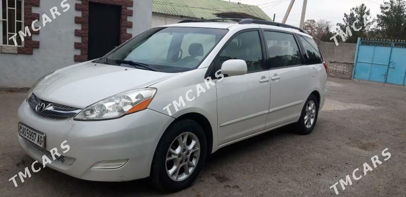 Toyota Sienna 2007 - 250 000 TMT - Aşgabat - img 2