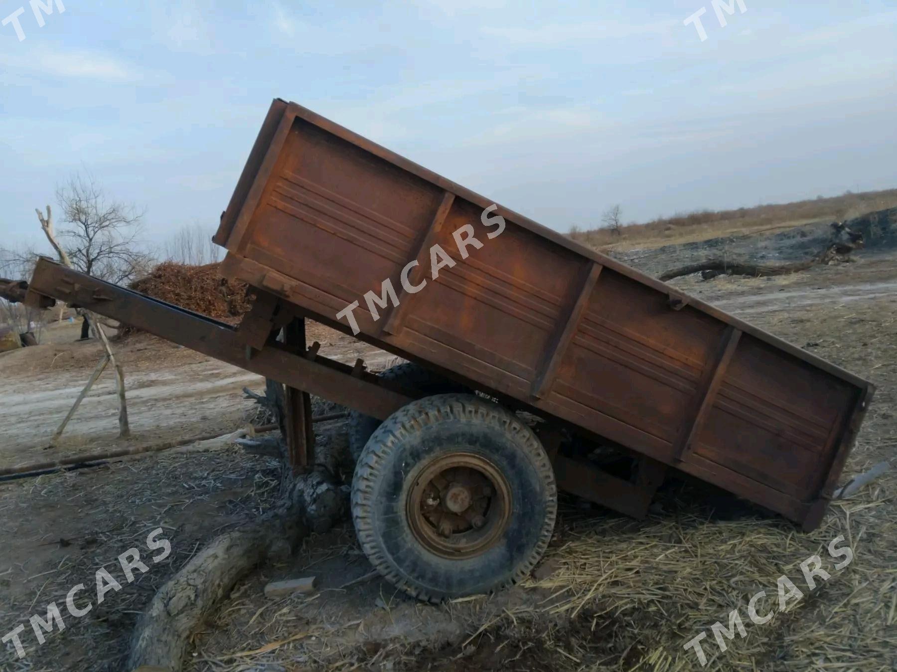 MTZ 82 2000 - 10 000 TMT - етр. Туркменбаши - img 2