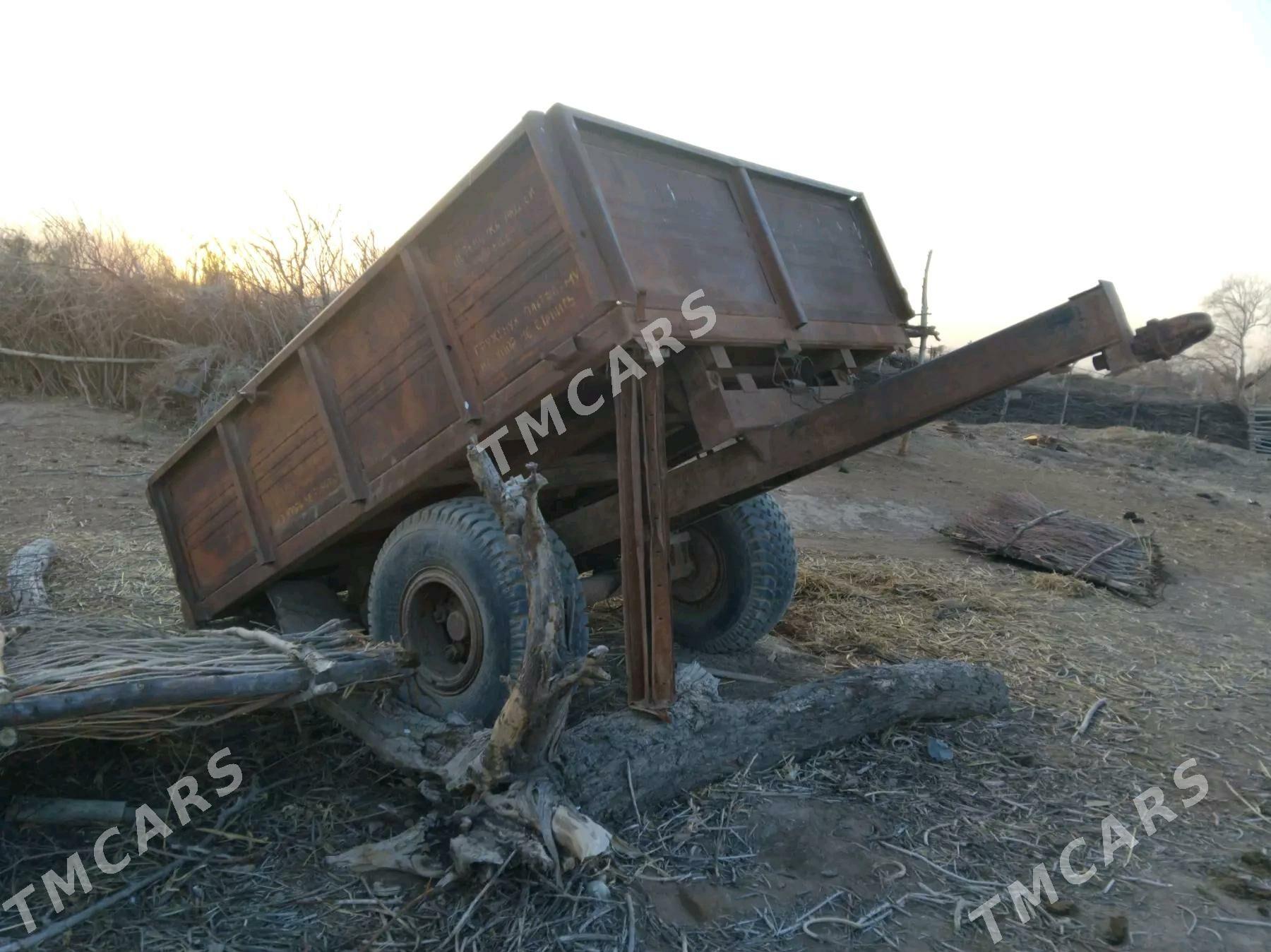 MTZ 82 2000 - 10 000 TMT - етр. Туркменбаши - img 3