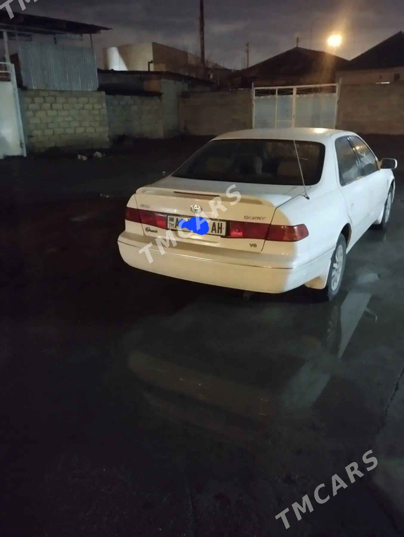 Toyota Camry 2000 - 122 000 TMT - Aşgabat - img 3