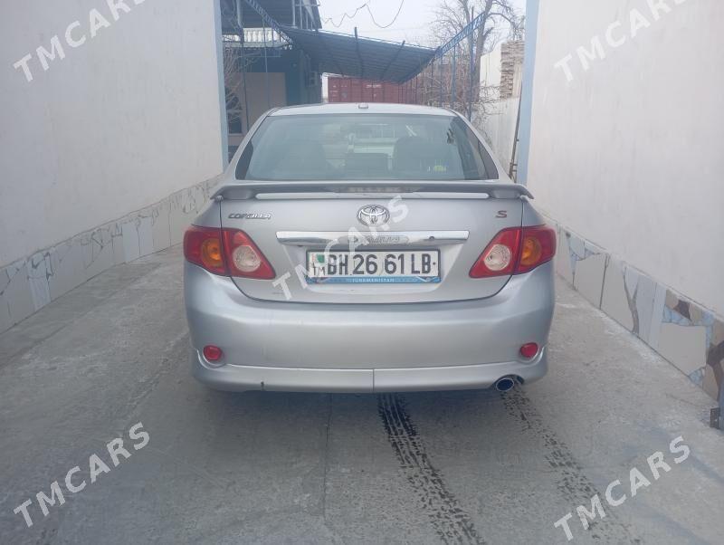 Toyota Corolla 2010 - 135 000 TMT - Туркменабат - img 2