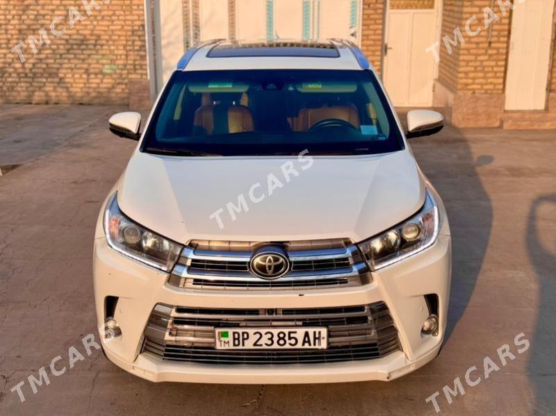 Toyota Highlander 2018 - 380 000 TMT - Çoganly - img 2