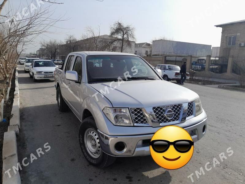 Nissan Navara 2012 - 180 000 TMT - Türkmenabat - img 5