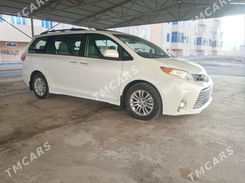 Toyota Sienna 2020 - 480 000 TMT - Мары - img 6