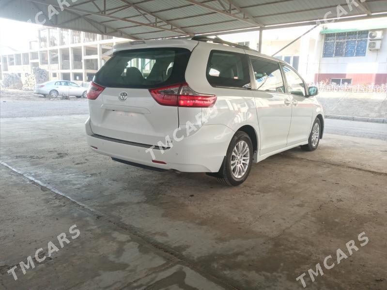 Toyota Sienna 2020 - 480 000 TMT - Мары - img 9