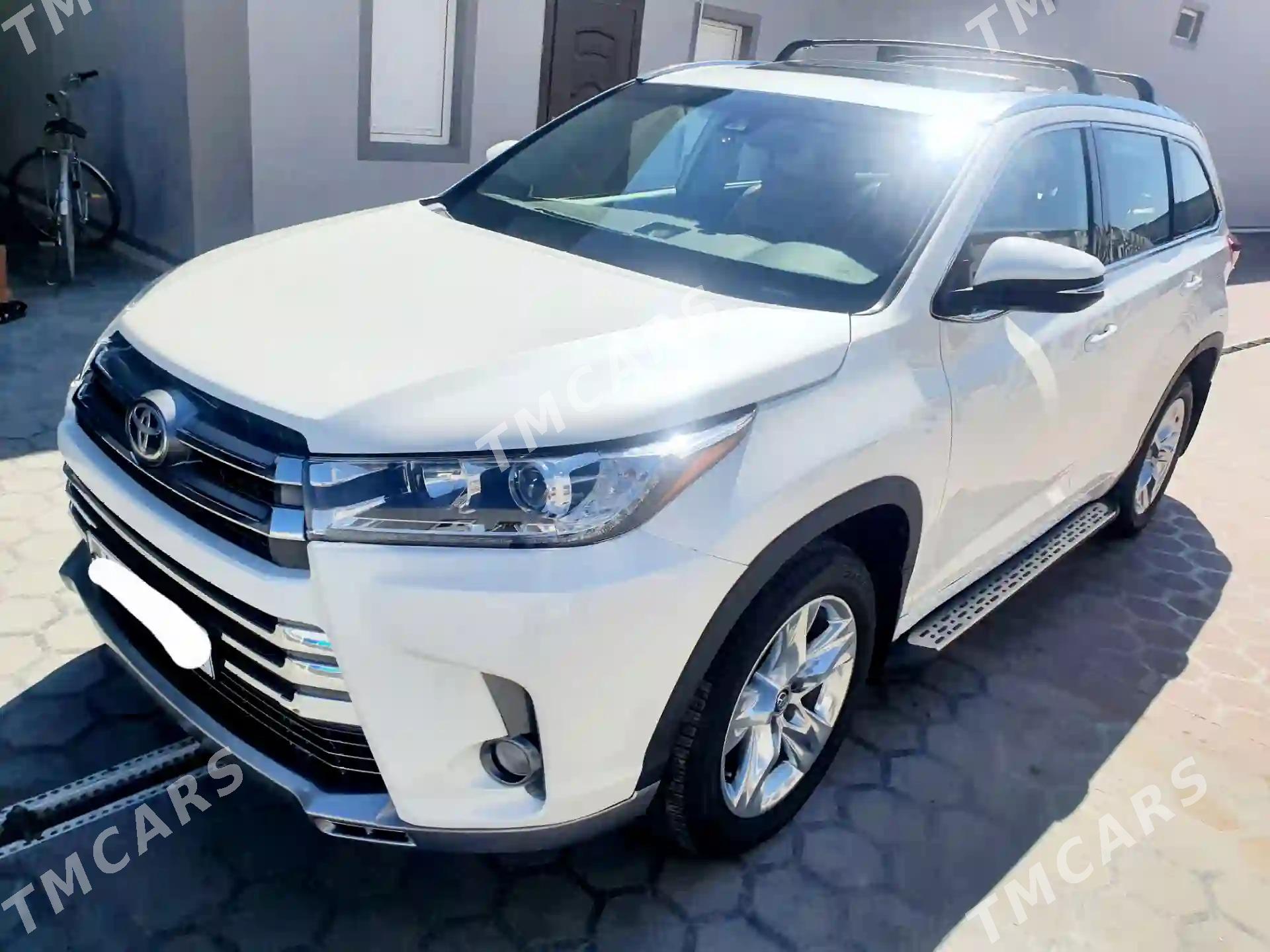 Toyota Highlander 2019 - 500 000 TMT - Halaç - img 3