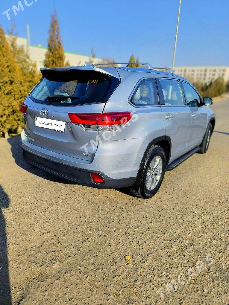 Toyota Highlander 2018 - 450 000 TMT - Дашогуз - img 2